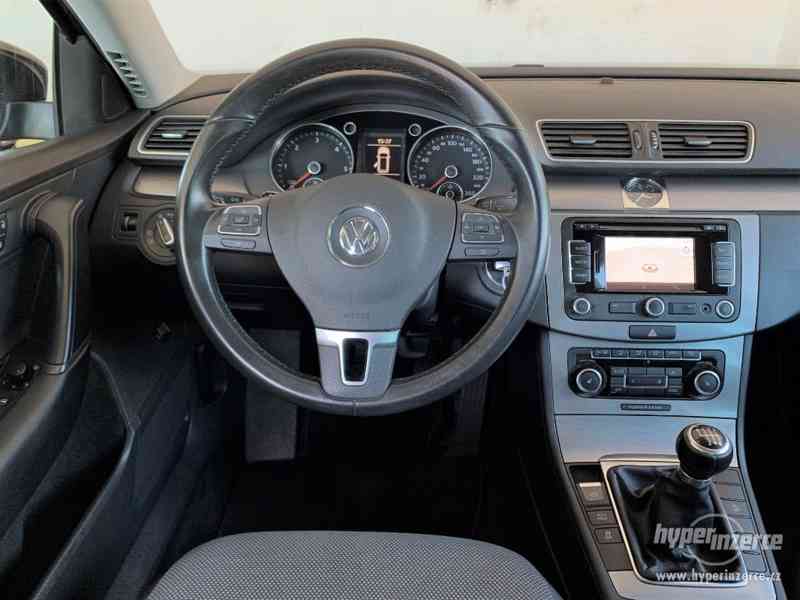 Volkswagen Passat B7 2.0 TDi, Bi-xenon, Led, Navigace - foto 9