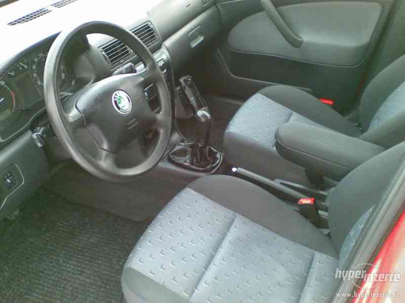 Škoda octavia combi 1.9 TDI 66kw ambiente SERVISNÍ KNÍŽKA !! - foto 7