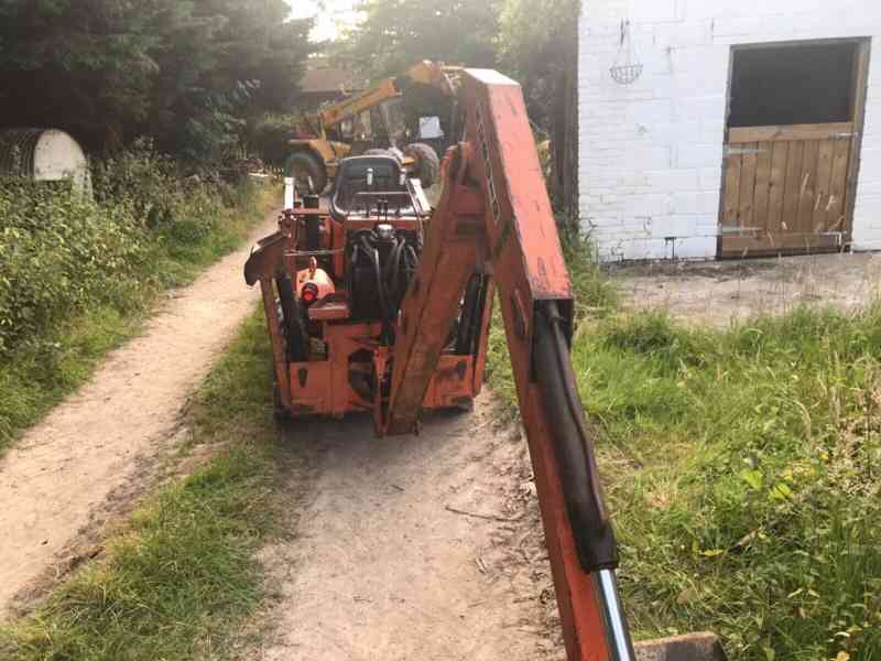  Traktor Kubota BII00 + příslušenství - foto 5