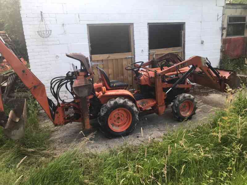  Traktor Kubota BII00 + příslušenství - foto 3