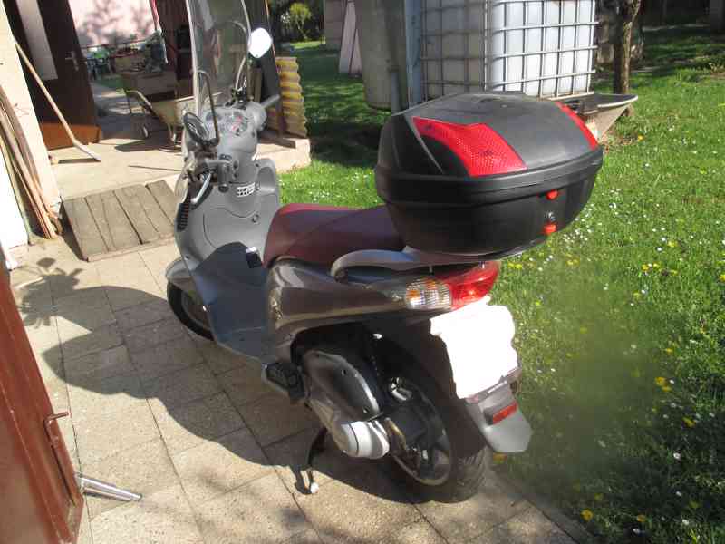 skutr HONDA psi 125 - foto 1