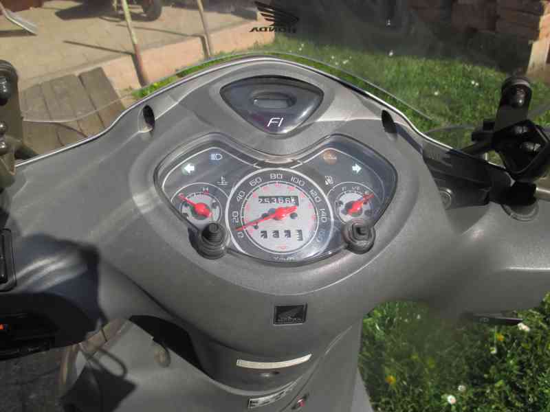 skutr HONDA psi 125 - foto 2