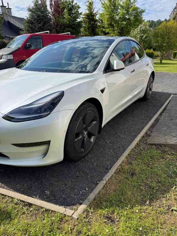 Tesla Model 3 2021 Long Range 491PS 65tis - foto 19
