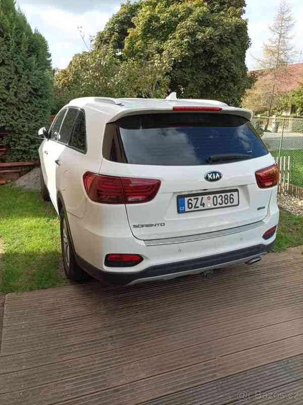 Kia Sorento 2,2crdi r.2018	 - foto 3