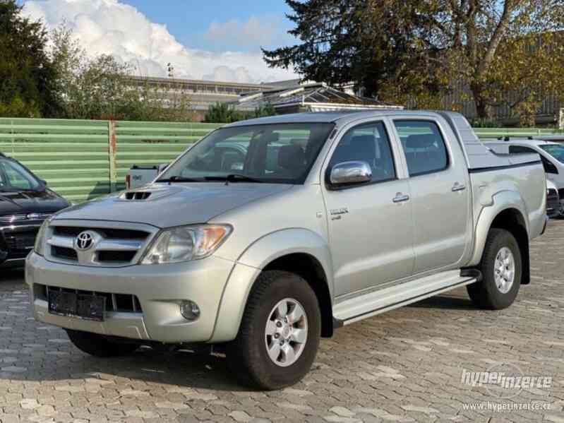 Toyota Hilux 2.5 D-4D 88kw - foto 2