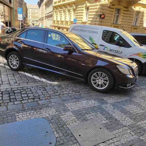 Mercedes-Benz Třídy E 2,0   E-Class 220 - foto 15