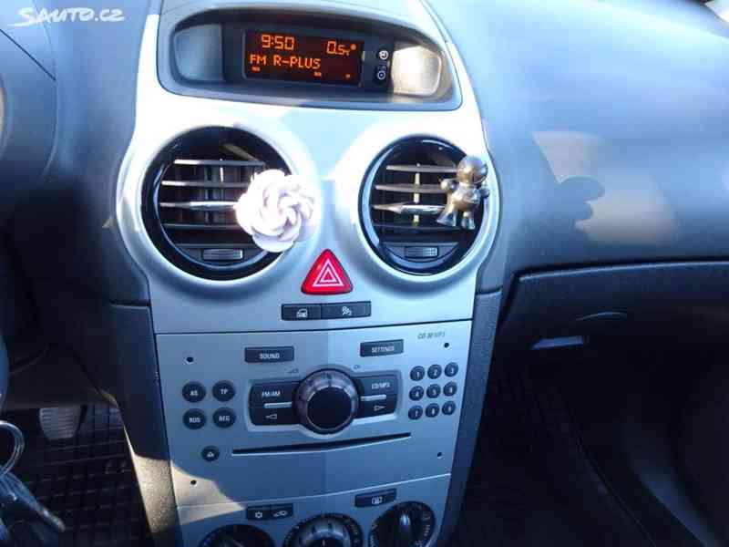 Opel Corsa 1.2i r.v.2011 (63 kw) Koupeno v ČR - foto 7