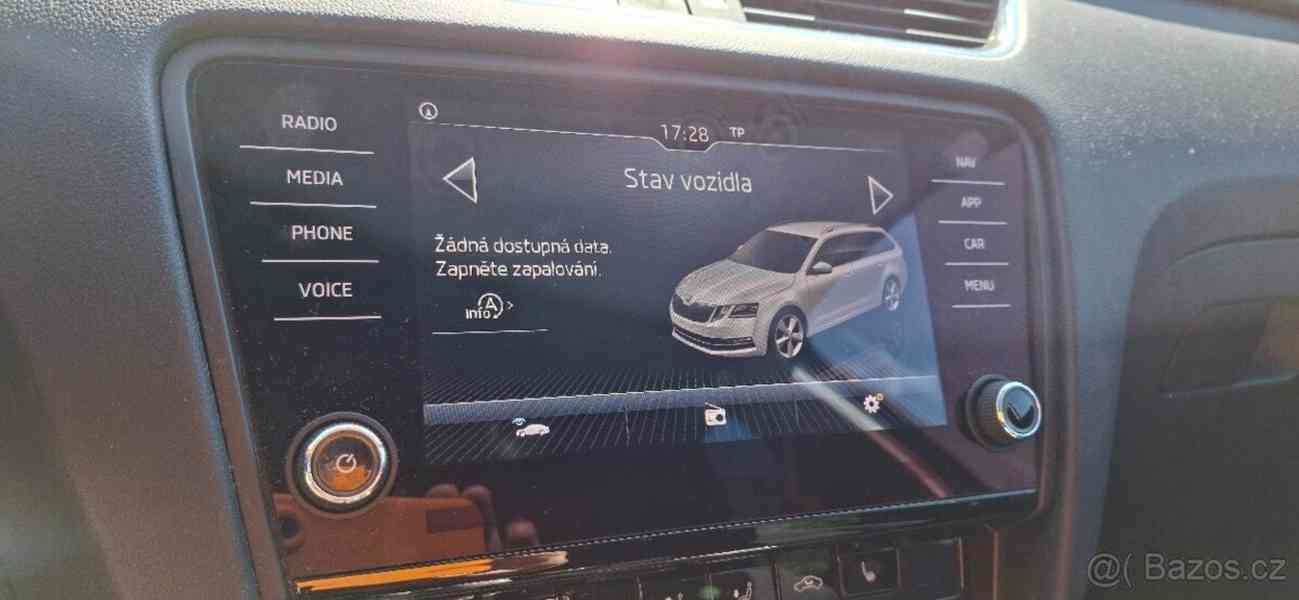 Škoda Octavia 2,0   III TDI 110KW - foto 7