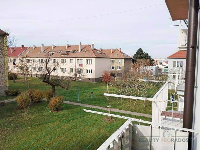 Pronájem, Byt 2+1 OV, 61 m2 s balkonem, Břeclav-Poštorná - foto 6