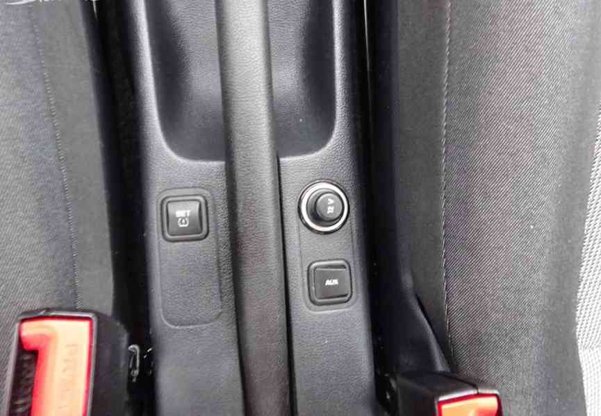 Škoda Fabia 1.4i 16v r.v.2015 (63 kw) stk:1/2028 - foto 13