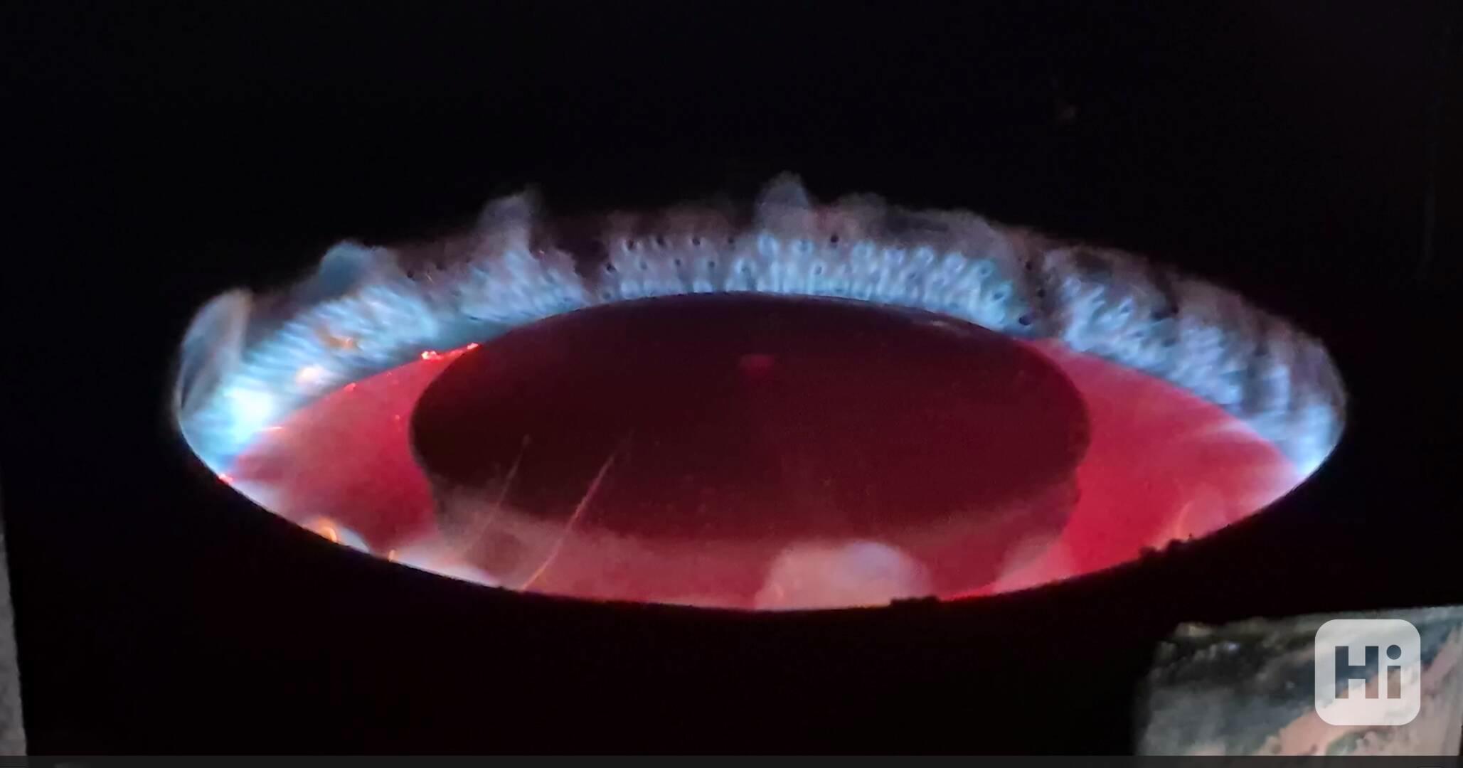 Díly pro automechaniky do dílny olejový hořák  - foto 1