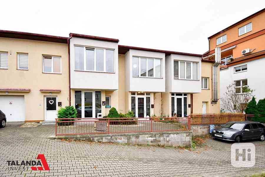 Prodej bytu 2+kk, 50 m2, Pardubice, Holubova ulice - foto 9