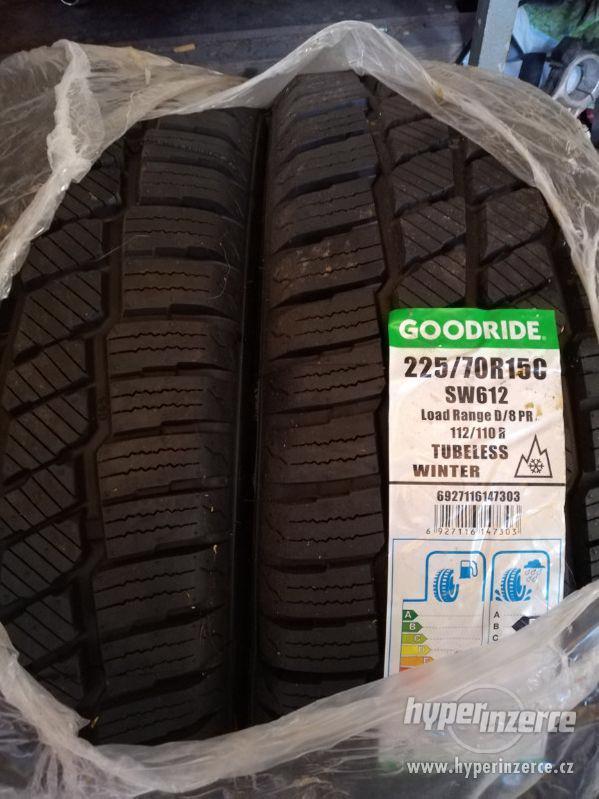 Pneu - GOODRIDGE 225/70 R15 112/110R 4ks zimní nové - foto 1