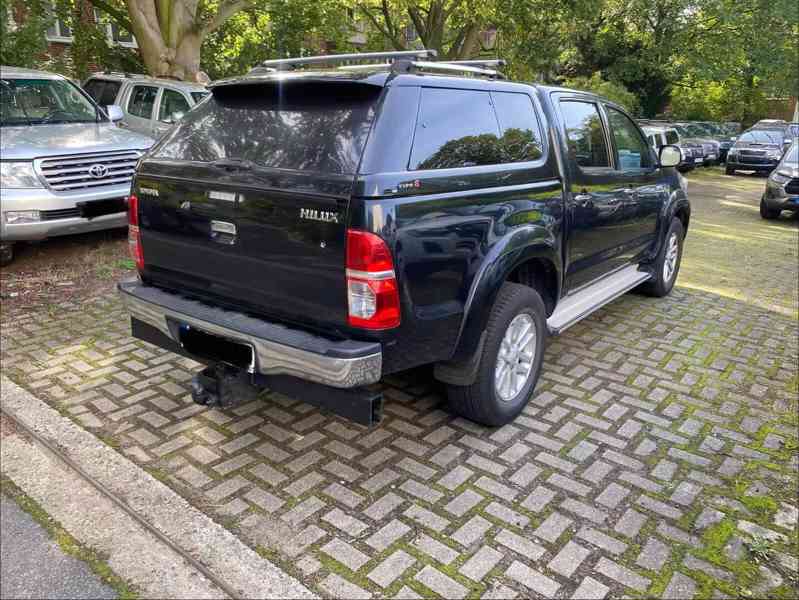 Toyota Hilux 3.0 D4D  4x4 Aut. 126kw - foto 6
