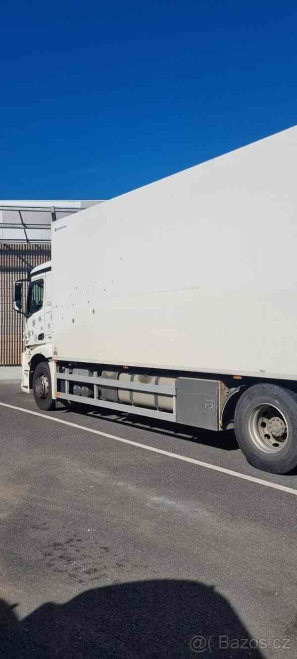 Chladírenský mrazírenský vůz Mercedes-Benz Antos 2543 - foto 3