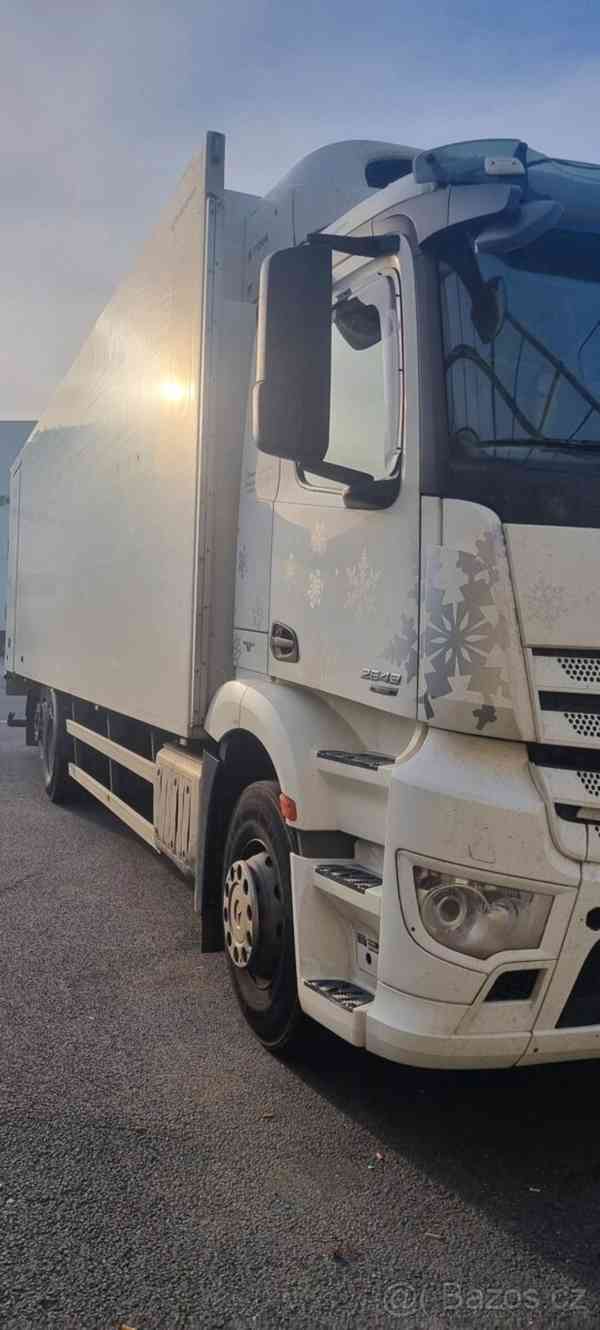Chladírenský mrazírenský vůz Mercedes-Benz Antos 2543 - foto 10