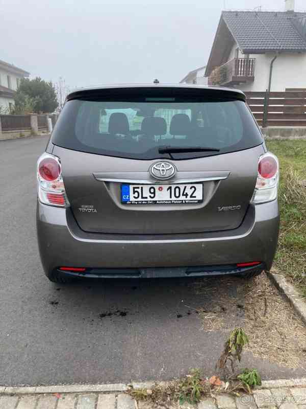 Toyota Verso 1,6 - foto 5