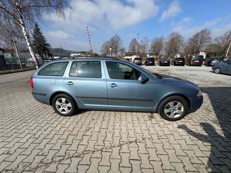 Škoda Octavia Combi Team Edition 2.0TDI 103kw - foto 11