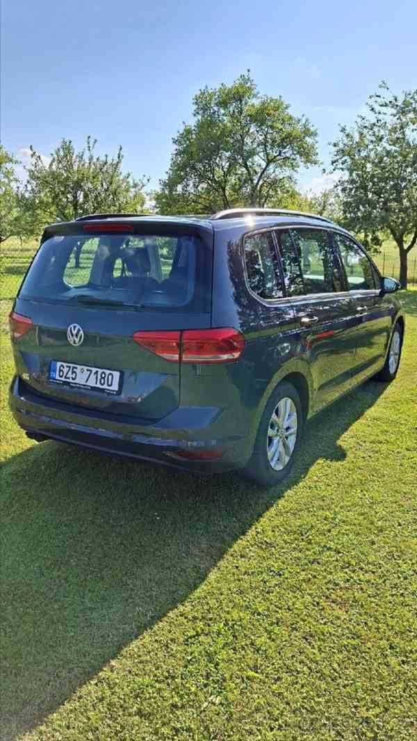 Volkswagen Touran 2,0   TDI,110kw,DSG,Tažné,Servisní K - foto 7
