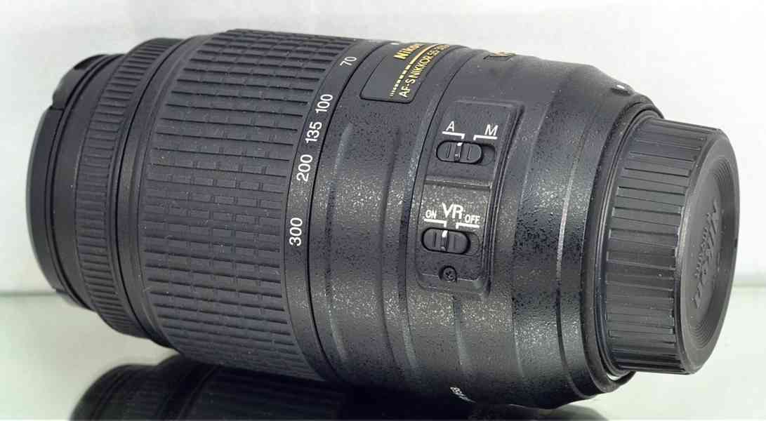 NIKON AFS DX NIKKOR 55-300mm 1:4.5-5.6 G ED VR *DX - foto 6