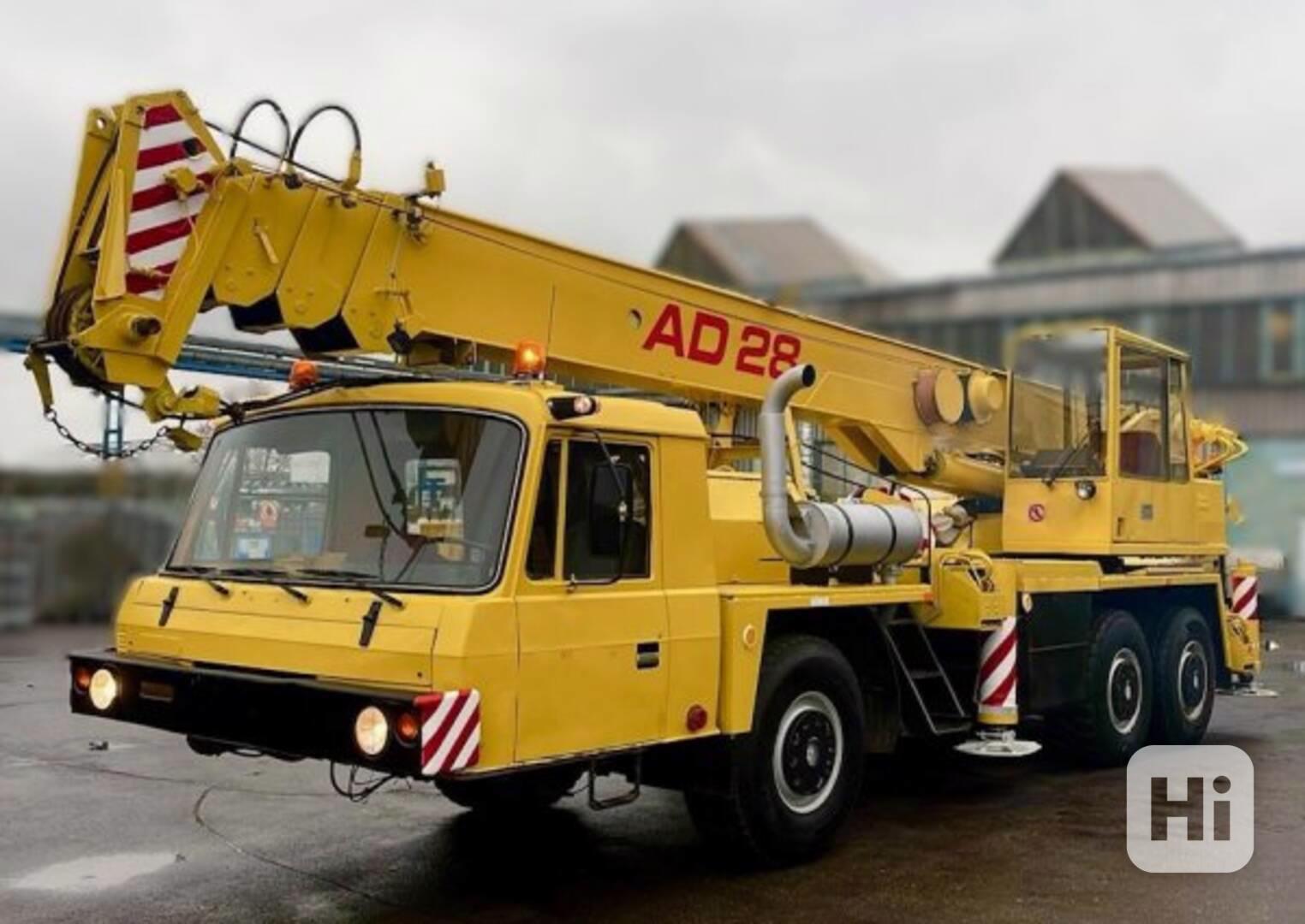 REPAS 6x6 autojeřáb AD28 Tatra 815 - foto 1