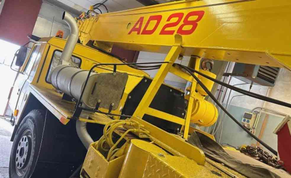 REPAS 6x6 autojeřáb AD28 Tatra 815 - foto 2