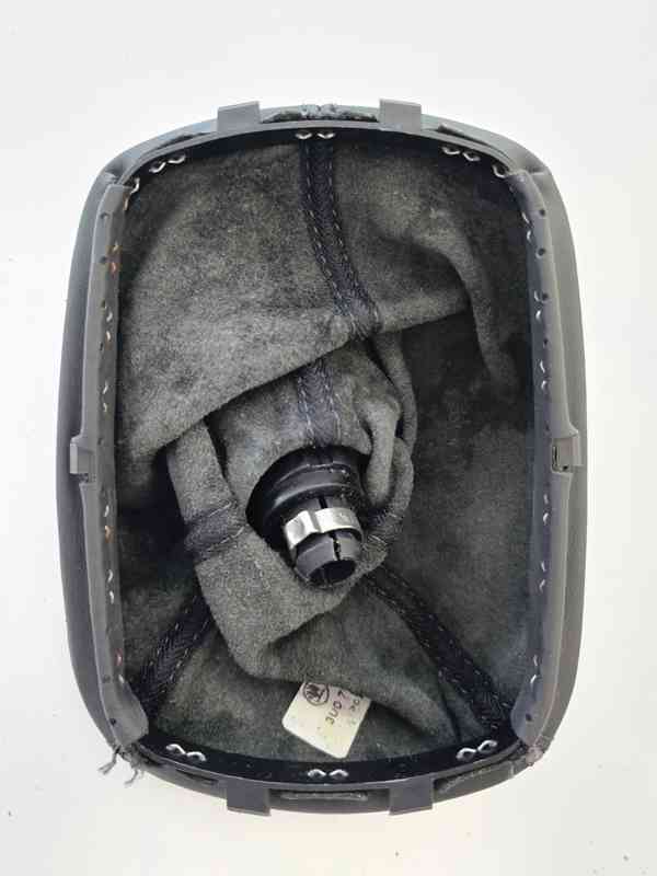 Nová ORIGINÁL Škoda Superb I kožená řadící páka 3U0711113P - foto 3