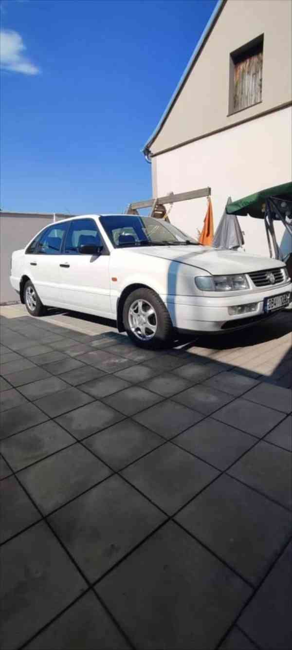 Volkswagen Passat 1,9 - foto 6