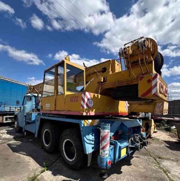 zachovalá AD20 T148 autojeřáb 6x6 TATRA bič - foto 3