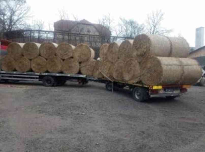 Sláma kulaté balíky - foto 2