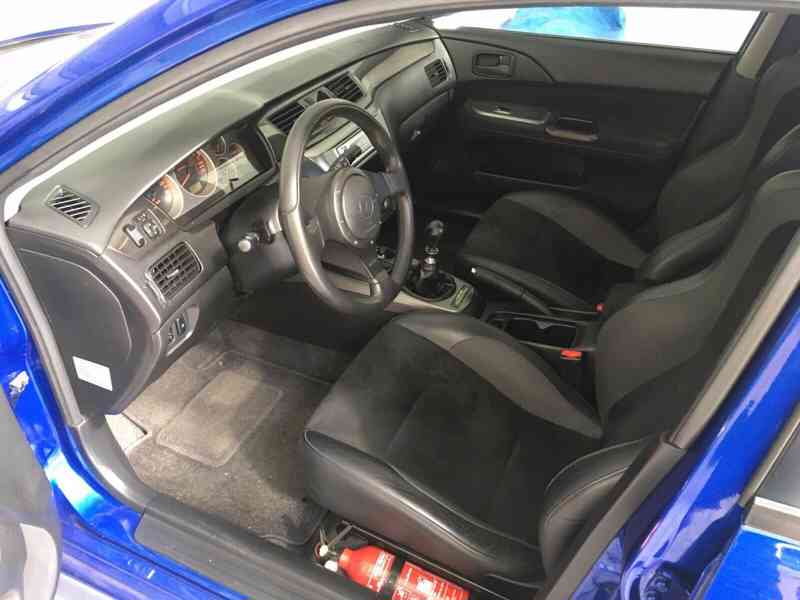 Mitsubishi Lancer Evolution IX - foto 3