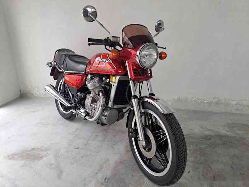 Honda CX 500 - foto 2