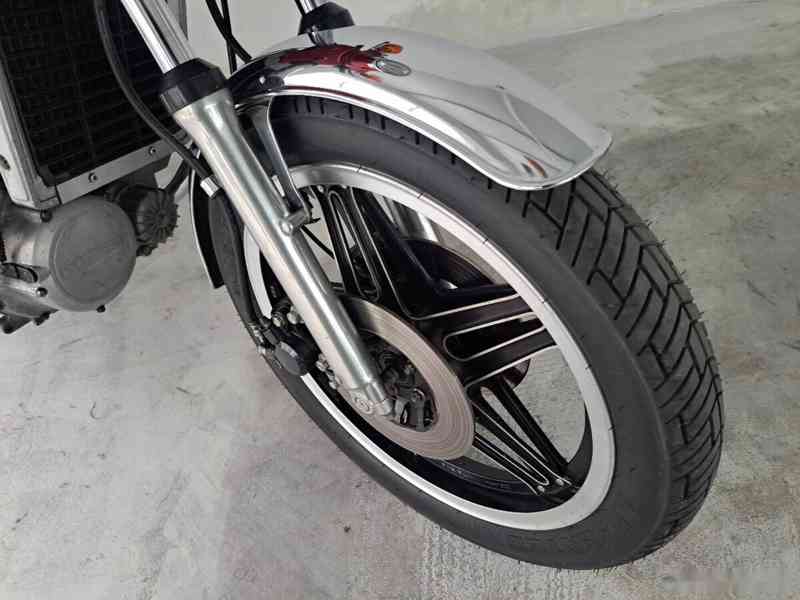 Honda CX 500 - foto 11