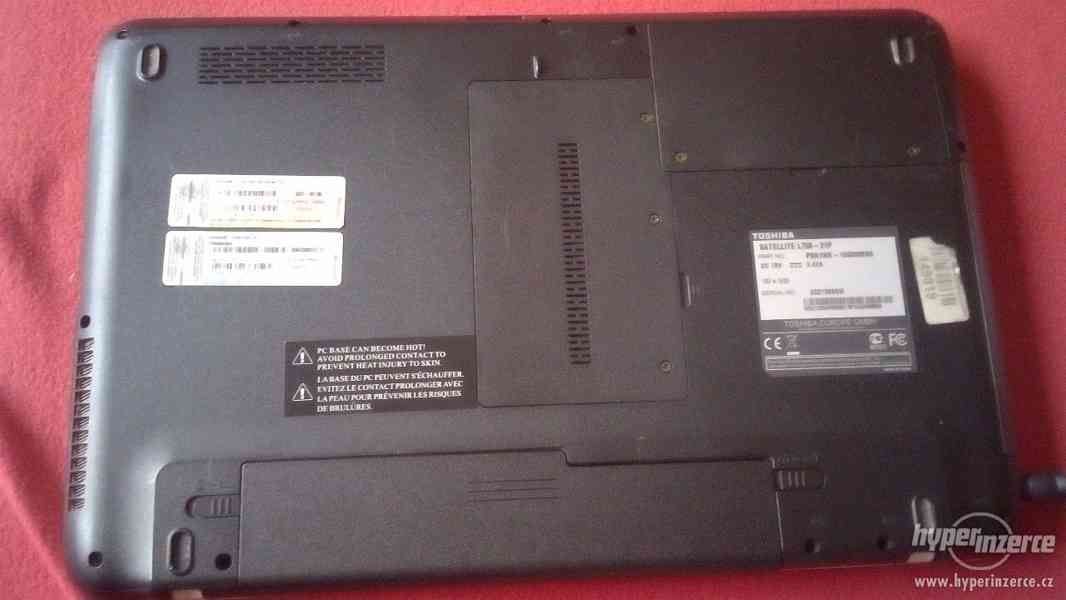 15,6" Toshiba bílý notebook 640GB HDD 6GB RAM 2.2 GHz - foto 9