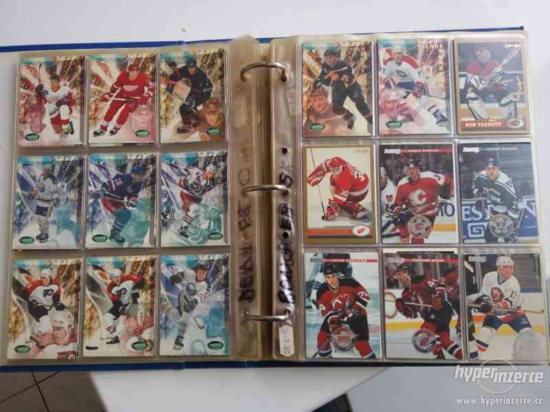 Cca 600 karet hráčů NHL - foto 9