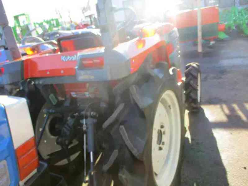 Malotraktor Kubota GT 23 pěkný původní stav - foto 2