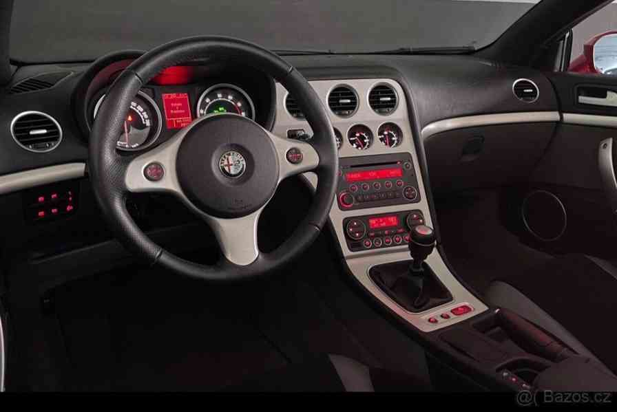 Alfa Romeo Spider 3,2 - foto 6