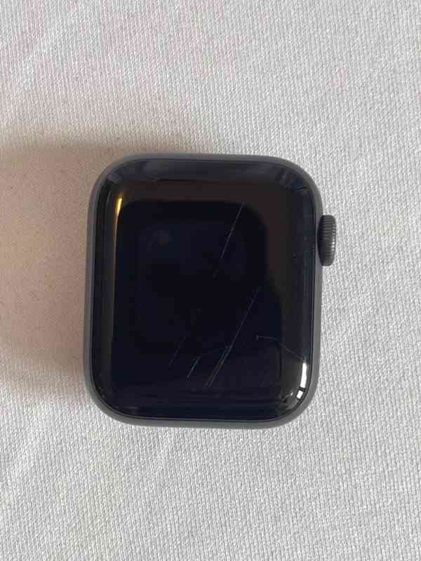 Apple Watch Series 6 GPS Aluminium 40 mm v provedení Spac... - foto 4