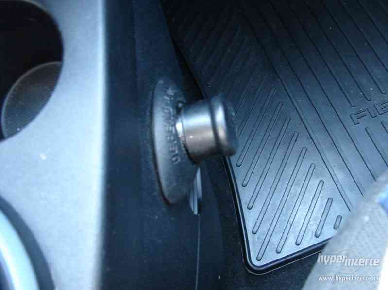 Ford Fiesta 1.3i r.v.2008 1.Majitel (Dědictví) - foto 9