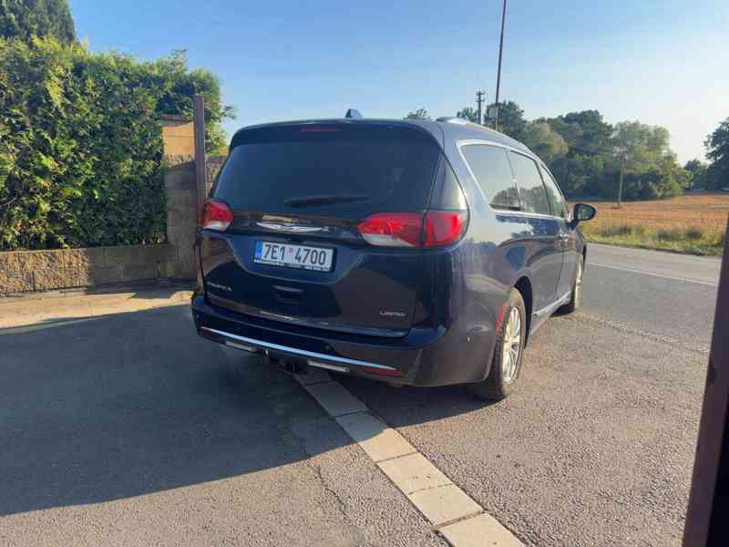  Chrysler Pacifica 3,6 Limited LPG Radar 360 2018 - foto 4