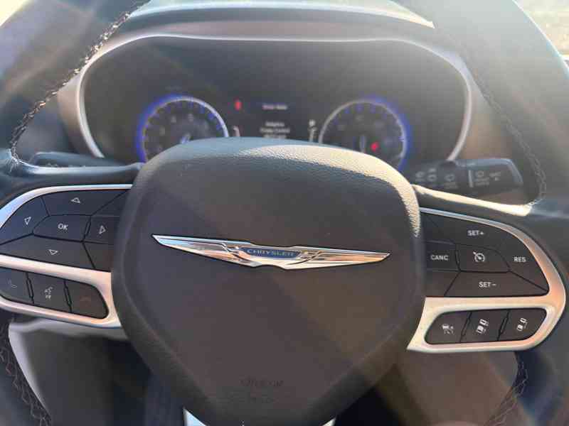  Chrysler Pacifica 3,6 Limited LPG Radar 360 2018 - foto 20