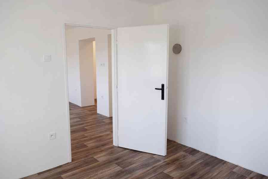 Prodej pěkného bytu 3+kk ve Rtyni v Podkrkonoší - foto 8