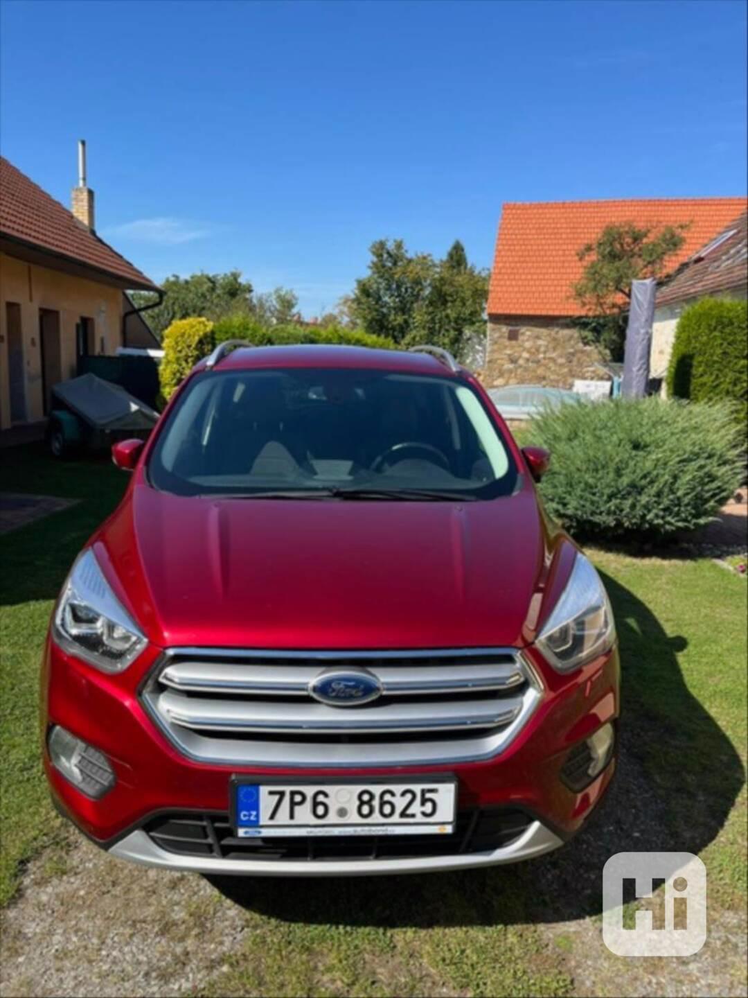 Ford Kuga 1,5   Ford Kuga - vada motoru - foto 1