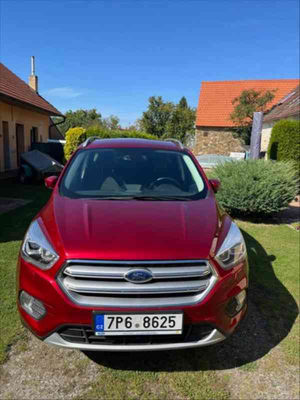 Ford Kuga 1,5   Ford Kuga - vada motoru - foto 1