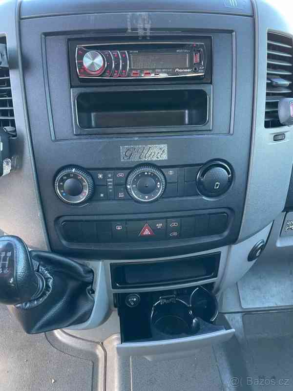 Volkswagen Crafter 1.majitel CZ 7 míst DPH	 - foto 8