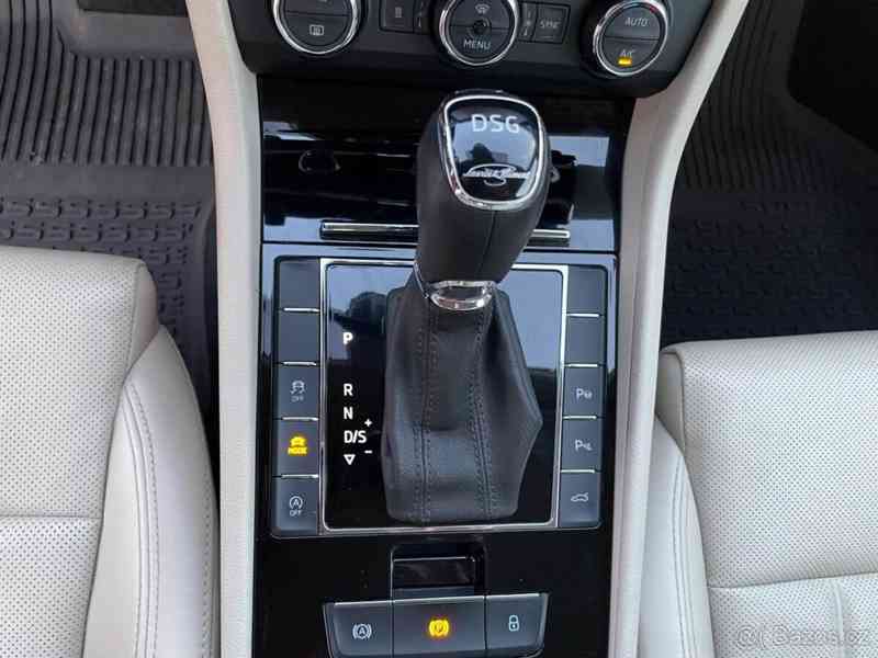 Škoda Superb 2,0   III - foto 16