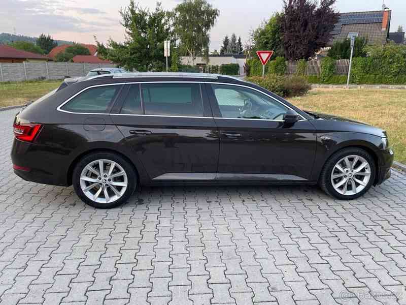 Škoda Superb 2,0   III - foto 5
