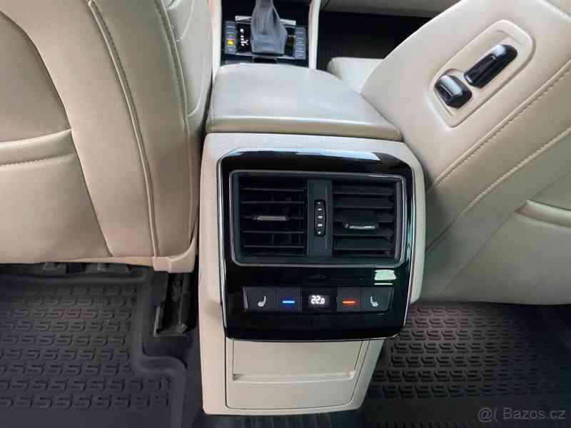 Škoda Superb 2,0   III - foto 11