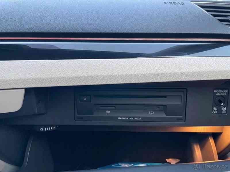 Škoda Superb 2,0   III - foto 18