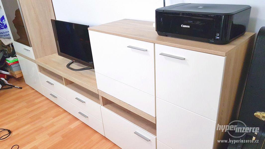 Obývací stěna - luxusní velmi levně - foto 2